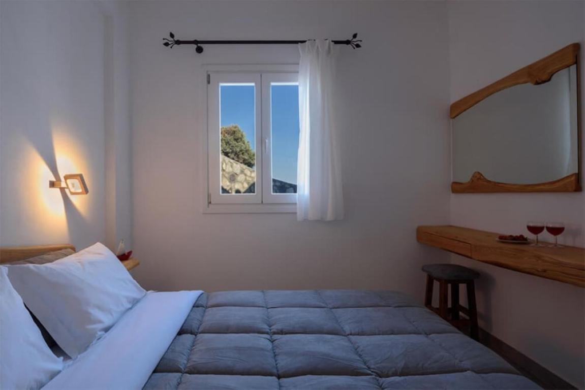 Κalamitsi Rooms & Apartments Đảo Đảo Kimolos Ngoại thất bức ảnh