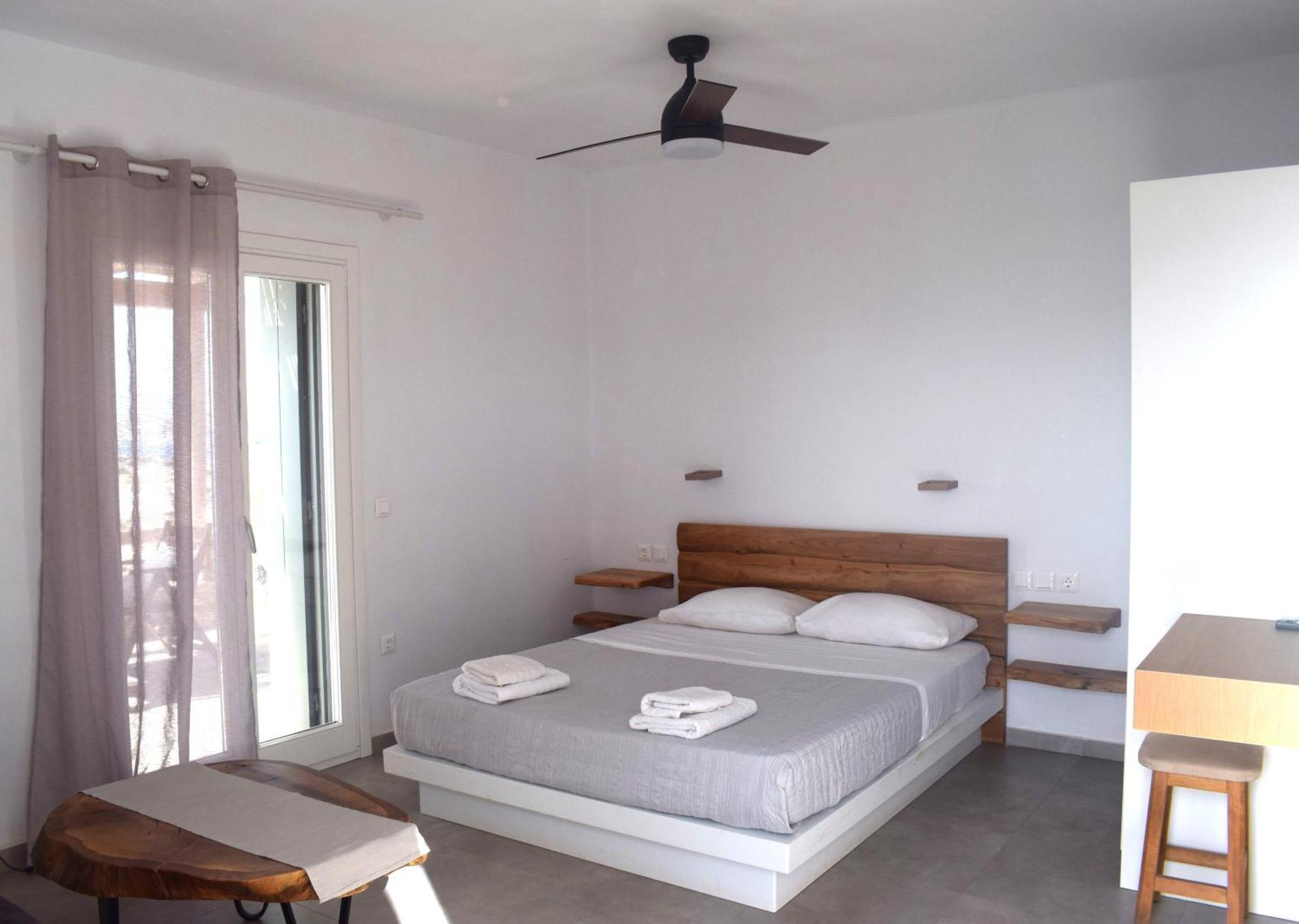 Κalamitsi Rooms & Apartments Đảo Đảo Kimolos Ngoại thất bức ảnh